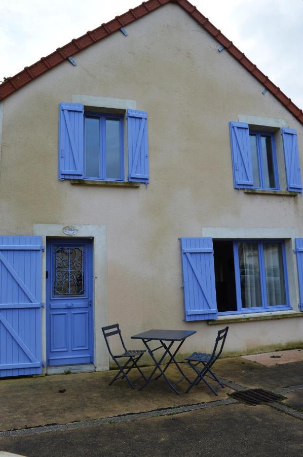 Les Volets Bleus - Duplex Proche Plage Et Centre Arromanches-les-Bains Exteriör bild